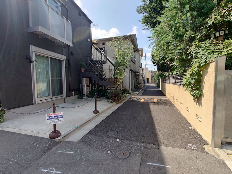 ハイム弥生駐車場 リビング