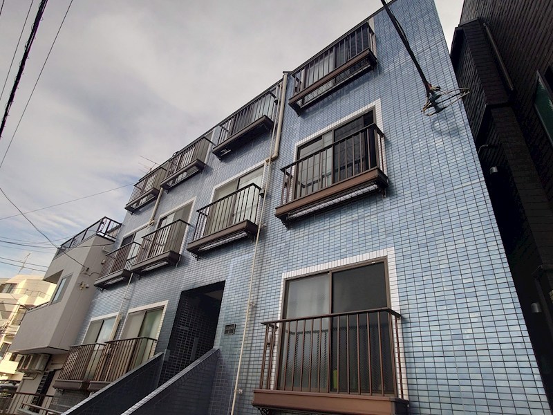 レジェンドⅢ 105号室 外観