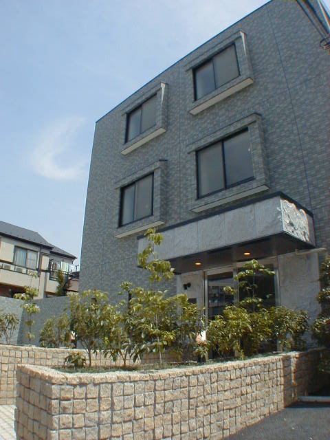 レ・ボヌール梶ヶ谷 103号室 外観