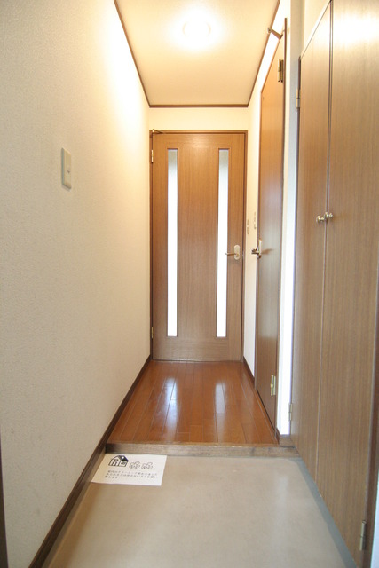 レ・ボヌール梶ヶ谷 玄関