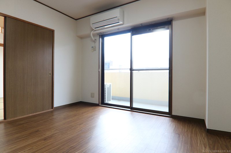 アダージオ２１ リビング