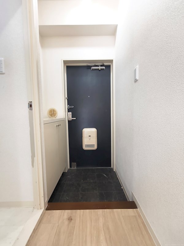 イーストヒルズ弐番館 玄関