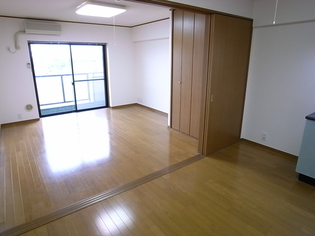 ウィンパレス参番館 その他8