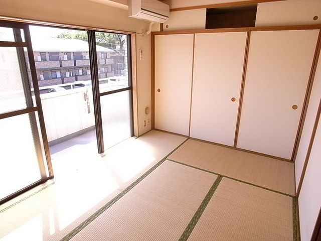 ウィンパレス青葉台 リビング