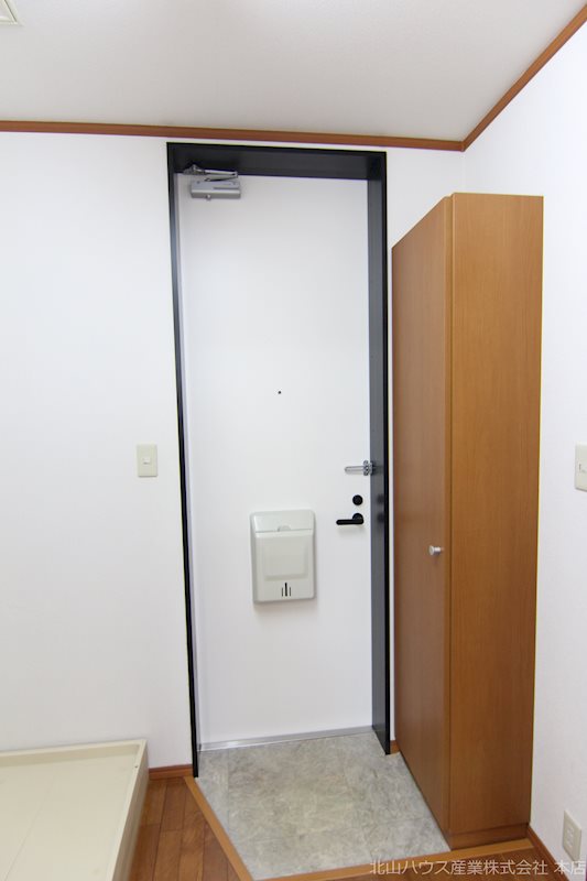 サンエコー 玄関