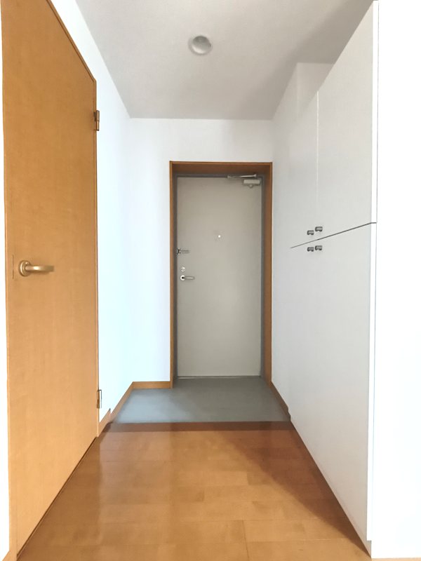 サンテルフィナ 玄関