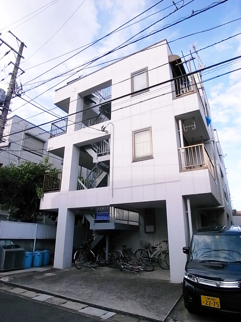 ドリーム野中 301号室 外観