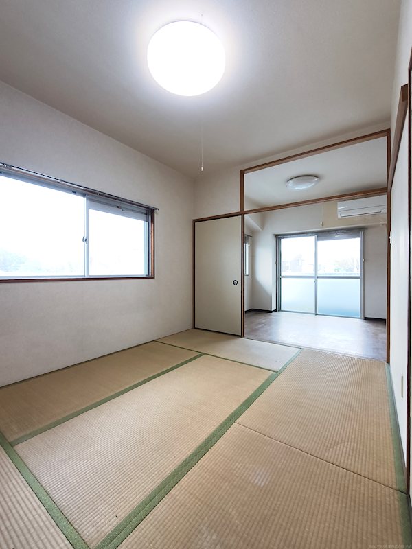 ソレイユ東 リビング