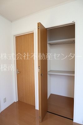 カーサ白井 収納