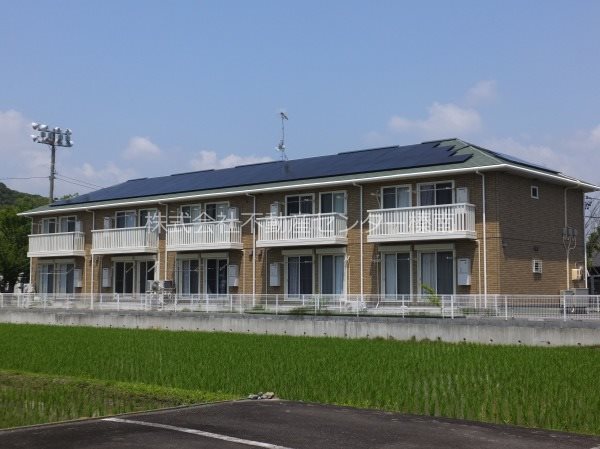 アドミラブール 外観