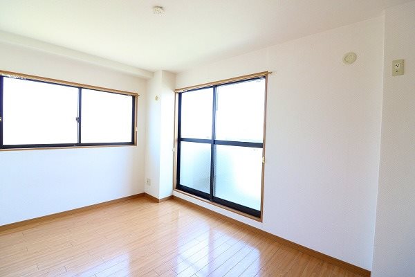 グランメゾン津島の森ガーデンＡ ベッドルーム
