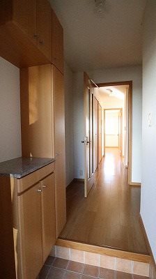 アミティエ 玄関