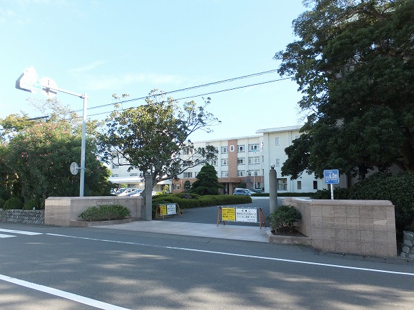 コーポK１ 中学校