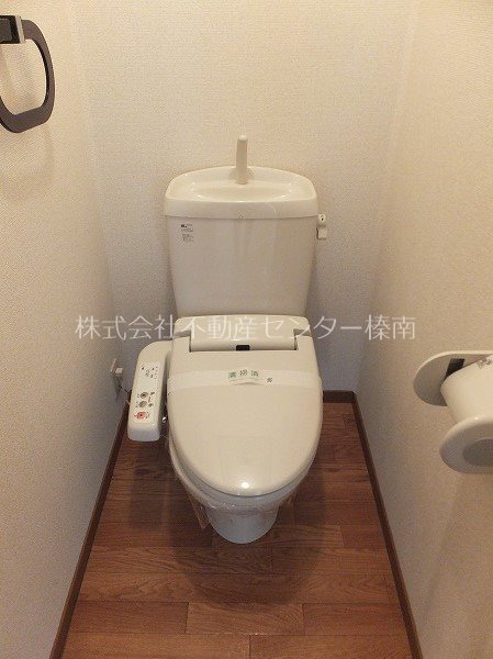 サン・ヴィラ神戸A トイレ