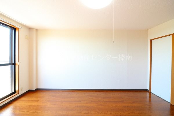 グリーン廣本 ベッドルーム