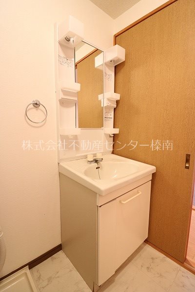 Surplusアムール 洗面所