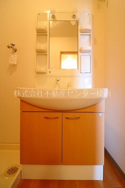 クレシア 洗面所