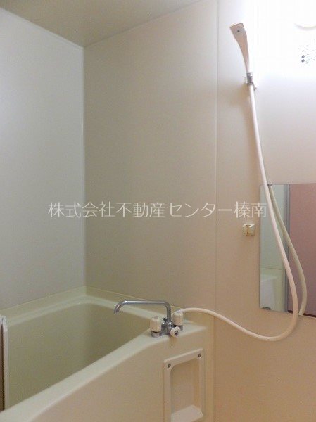 サン・ヴィラ神戸A 風呂画像