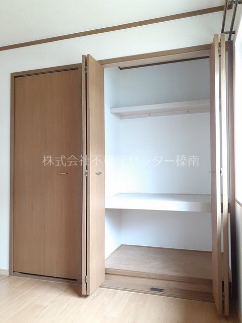 アイ・タウンB 収納