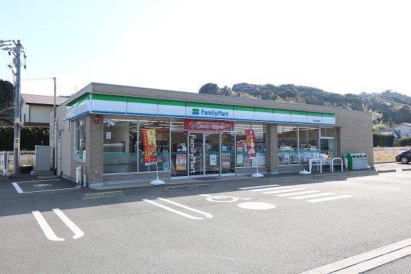 グレイスフルＡ コンビニ
