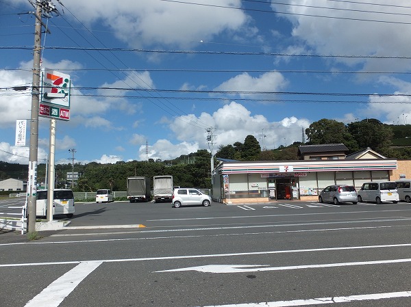 グレイスフルＡ コンビニ