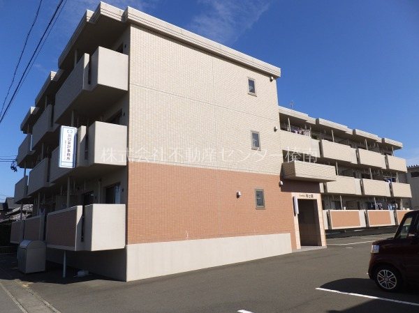 シャトレ牧之原 駐車場