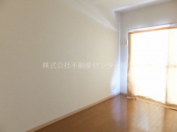 シャトレ牧之原 ベッドルーム