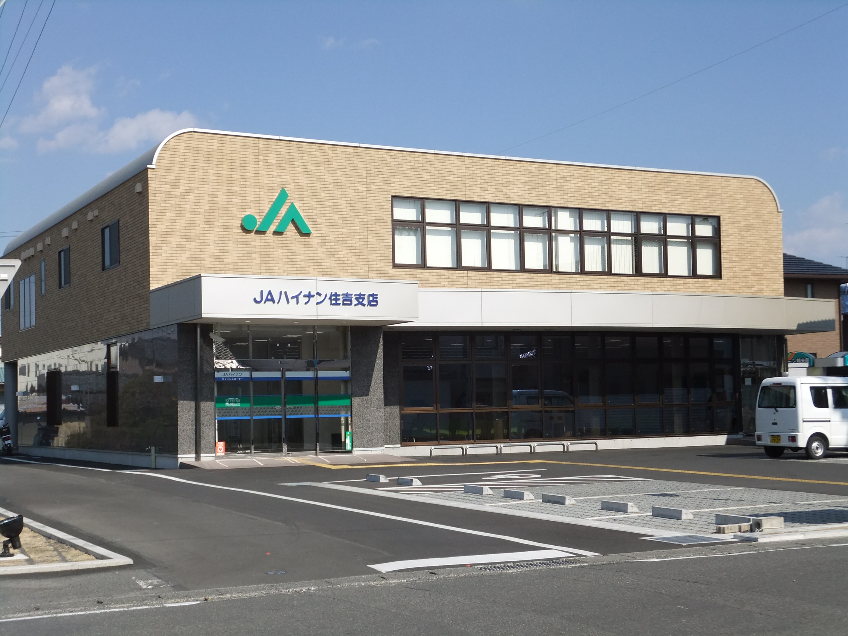 住吉貸店舗3618 銀行