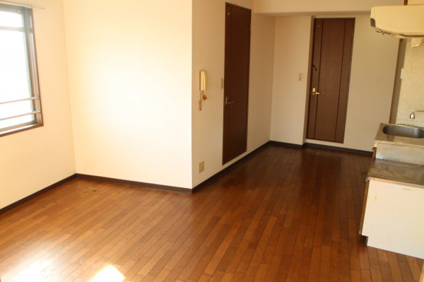 COURT　HOUSE その他