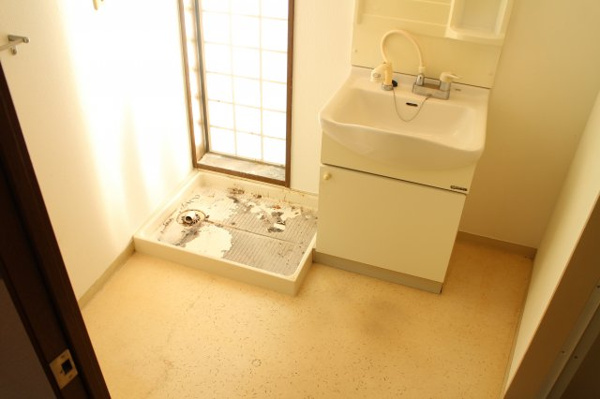 COURT　HOUSE その他