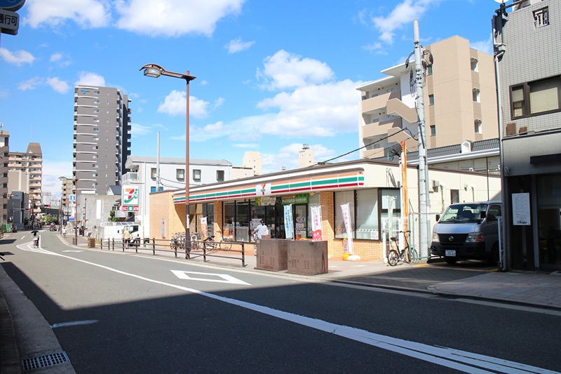 D-House放出 コンビニ