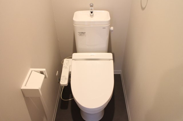 IoTアパートメント徳庵 トイレ