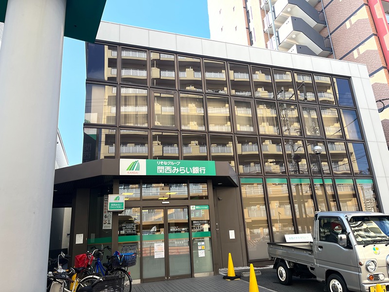 GLANZ三ツ島 銀行