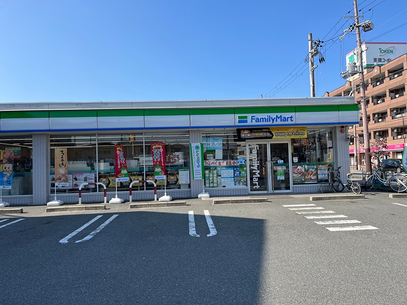 GLANZ三ツ島 コンビニ