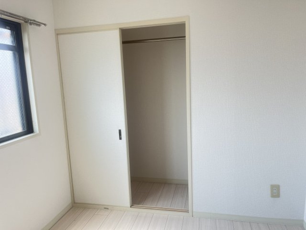 比枝コーポラス上町II 収納