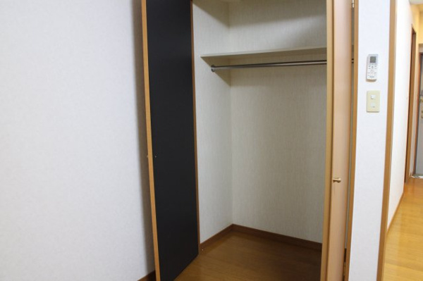 ヒットメゾン大智 収納