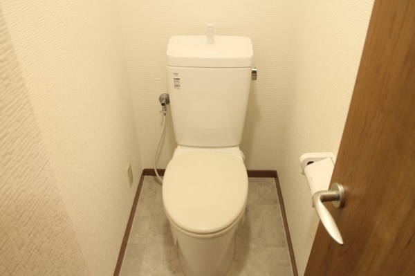 鶴見緑地ハイツ弐番館 トイレ