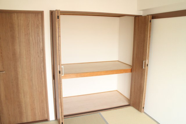 鶴見緑地ハイツ弐番館 収納