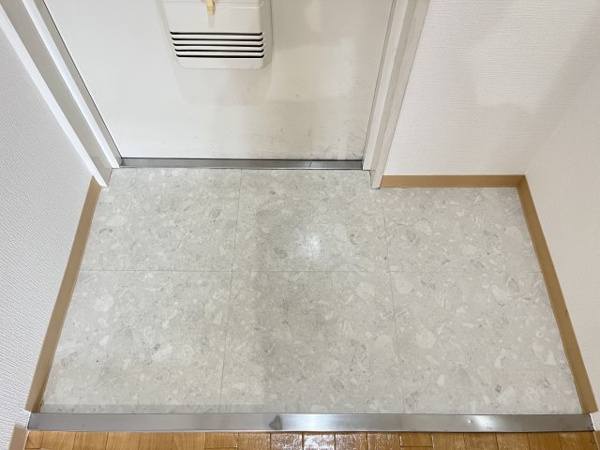 エルベ横堤 玄関