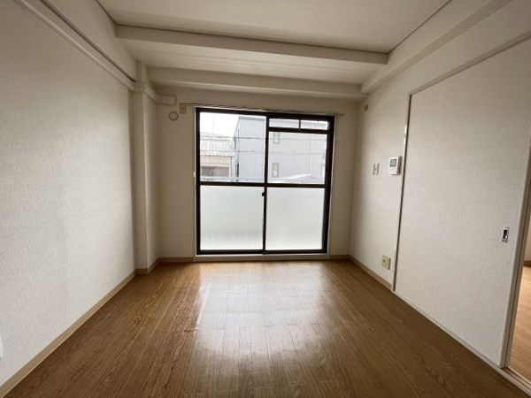 エルベ横堤 その他