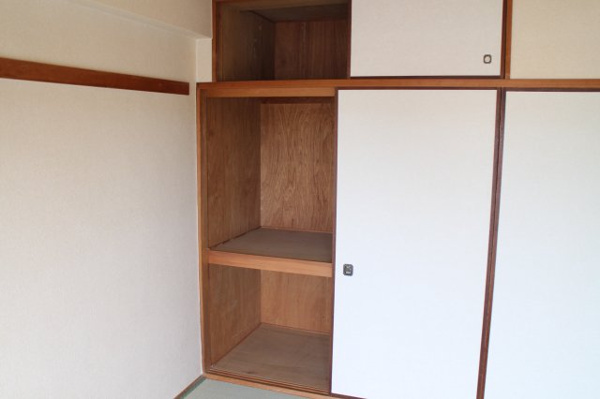 アルビオンシティ長田 収納