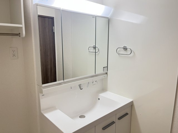 D-ROOMすずかけ 洗面所