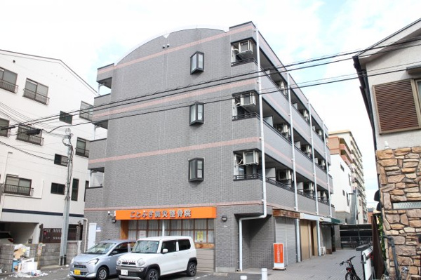 エスパシオ・アローネ鶴見 外観