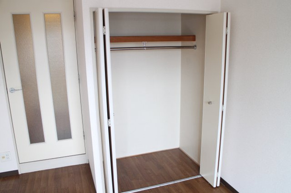 エスパシオ・アローネ鶴見 収納