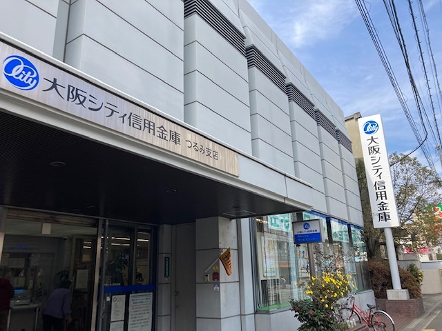 フローラル横堤 銀行