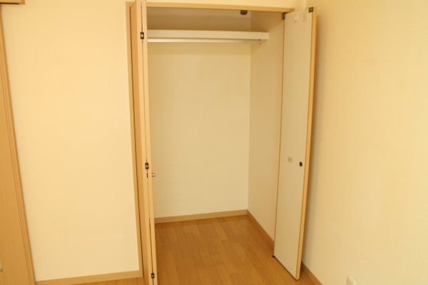 エクセラン 収納