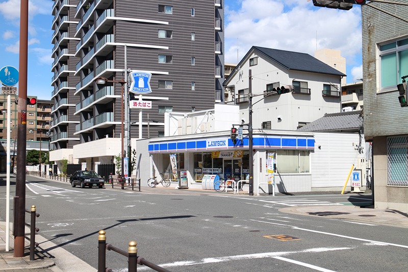 W.O.B HANATEN コンビニ