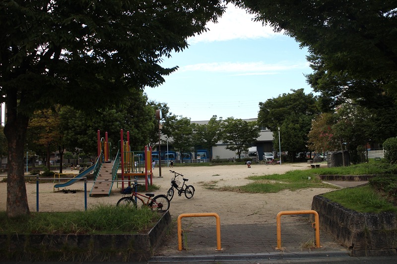 レクシア鶴見 公園