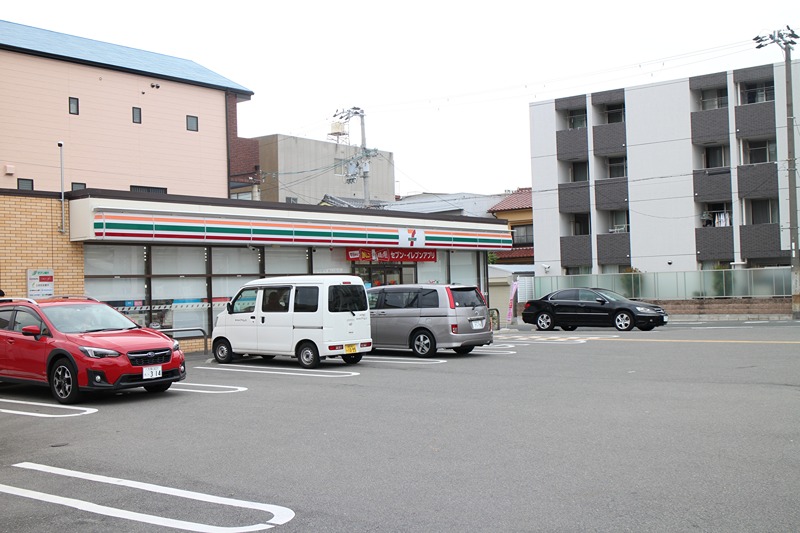 トップヒル森河内 ショッピング施設