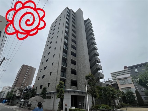 スカイタワー鶴見緑地 外観